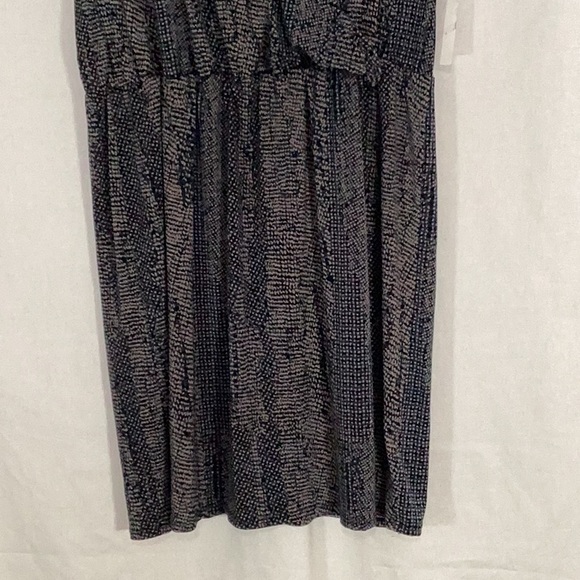 H Halston Short Sleeve Dress - Picture 4 of 8